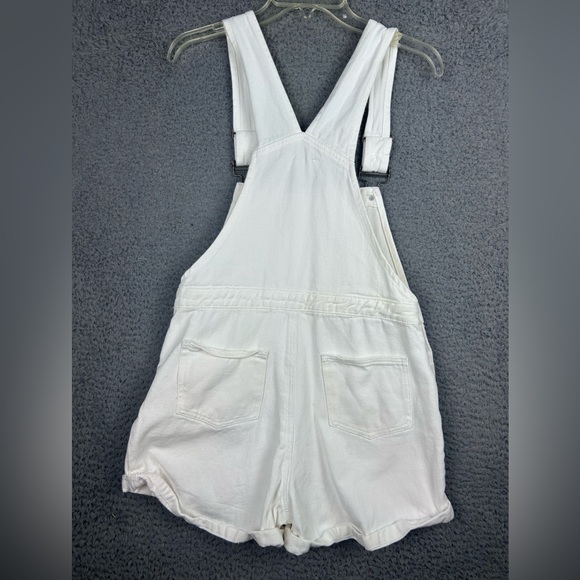 Princess Polly Overalls Shortalls Bibs White Shorts Adjustable Summer Size 4 - Picture 7 of 9